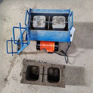 <span class=keywords><strong>Molde</strong></span> <span class=keywords><strong>para</strong></span> <span class=keywords><strong>hacer</strong></span> <span class=keywords><strong>bloques</strong></span> <span class=keywords><strong>de</strong></span> <span class=keywords><strong>cemento</strong></span> <span class=keywords><strong>para</strong></span> uso doméstico <span class=keywords><strong>molde</strong></span> <span class=keywords><strong>de</strong></span> <span class=keywords><strong>bloques</strong></span> <span class=keywords><strong>de</strong></span> hormigón hueco entrelazado <span class=keywords><strong>manual</strong></span> - Product Image 2