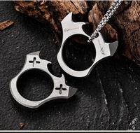 Outil de survie multifonctionnel portable en titane, type pince à ongles, OEM ODM personnalisé, pendentif EDC pour usage quotidien en extérieur, modèle QG005