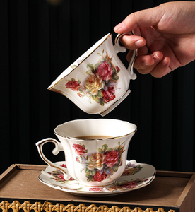 UK Style Aristocratic Gold-Plated Rose Luxury Design Afternoon Tea <b>Cup</b> Set Ceramic <b>Cups</b> <b>And</b> <b>Saucers</b> - Product Image 3