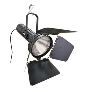 Projecteur LED haute puissance pour entrepôt, 200W 300W, éclairage de stade pour gymnase, exposition automobile et événements en salle de conférence - Product Image 1