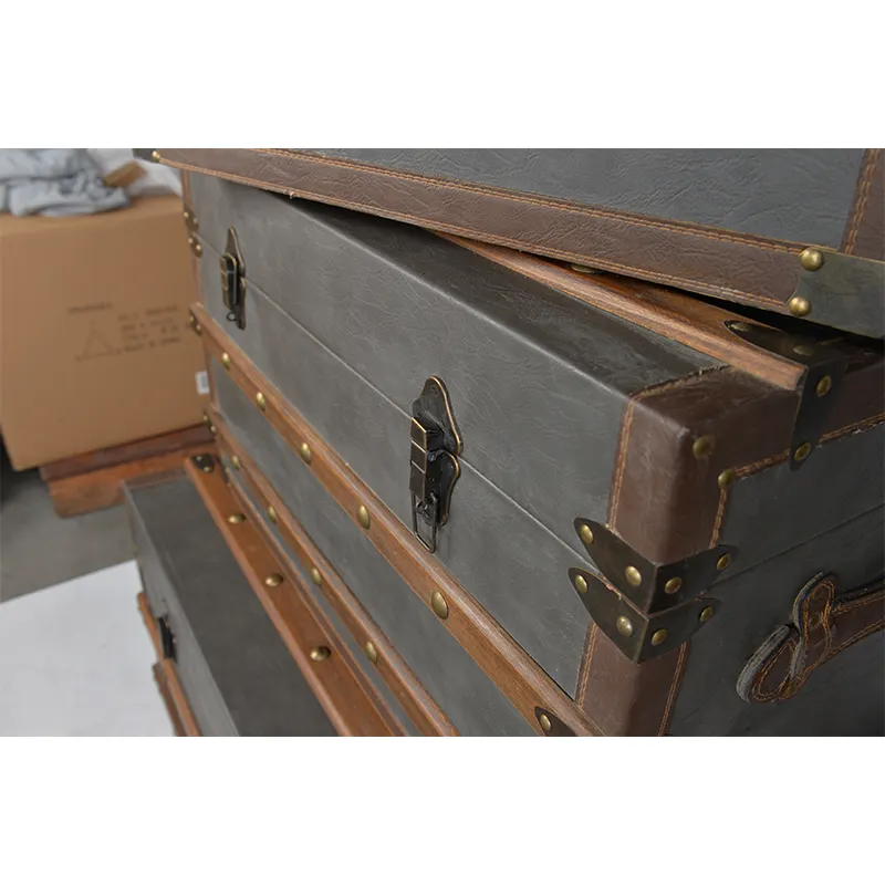 Customized PU Wooden Trunk Box with Handles Trunks Sets Stackable Storage Trunk For Bedroom