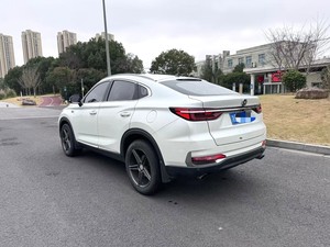 Changan CS85 COUPE 1.5T DCT Sport Edition Usata (Guida a Sinistra) - Un Bestseller nel Mercato <span class=keywords><strong>Auto</strong></span> Usate Cinese - Product Image 4