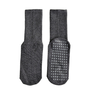 Calcetines de Pilates de caña alta, antideslizantes, de algodón, para yoga, barre, deportivos, para mujer y niña, para el hogar, estudio y gimnasio - Product Image 1