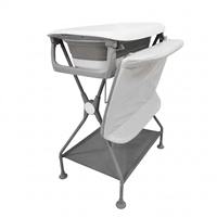 Table à langer pliable OEM, station de change portable pour bébé, lit de soin pour bébé avec logo personnalisé et sac de rangement pour la crèche
