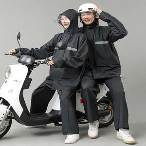 Conjunto de chaqueta impermeable de moda de PVC para <span class=keywords><strong>hombre</strong></span>, ropa de seguridad reflectante de alto brillo, bicicleta antilluvia - Product Image 1