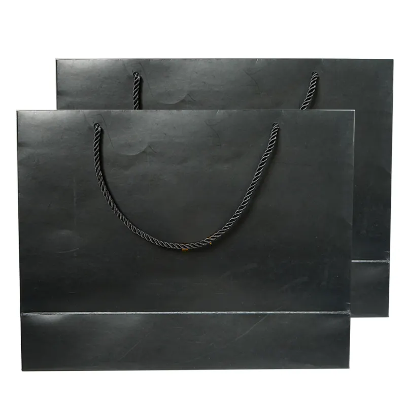 カスタムロゴプリント高級包装ショッピングリボンハンドルトートバッグマットブラック小売製品紙袋