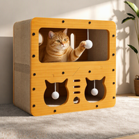 Griffoir pour chat en bois à trois niveaux avec jouets interactifs à pompons, structure en bambou, carton ondulé, arbre à chat écologique