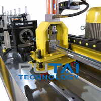 Machine de formage à rouleaux pour rails de guidage de portes de garage coulissantes en métal Putai