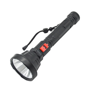 Linterna Táctica de Exploración, Haz de Luz de 1000M, LED Recargable con Zoom, Portátil para Uso en Exteriores - Product Image 1