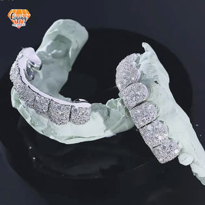 VVS المويسانيت S925 مثلج خارج Grillz 8X8 أسنان الهيب هوب Grillz للهدايا والمجوهرات - Product Image 1