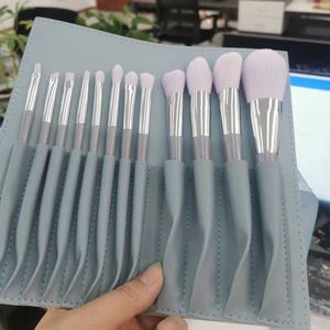ชุดแปรงแต่งหน้า 10 ชิ้น แปรงรองพื้น แปรงแป้งฝุ่น แปรงอายแชโดว์ แปรงแต่งตา - Product Image 3