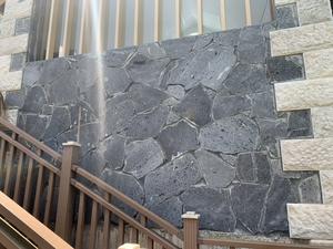 Piastrelle Irregolari in Basalto Nero, <span class=keywords><strong>Pietra</strong></span> <span class=keywords><strong>Lavica</strong></span> Nera per Rivestimenti Esterni e Pavimentazioni - Product Image 2