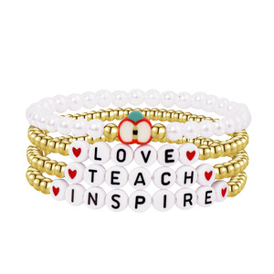 Juego de 4 Pulseras Personalizadas con Cuentas de Manzana para el Regreso a Clases, Regalo para el Día del Maestro - Product Image 1