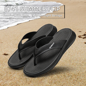 Tongs noires en EVA légères, sandales de plage à enfiler pour l'été et les activités de plein air - Product Image 2