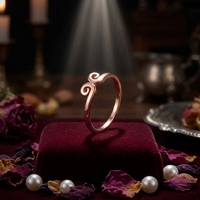 Nouvelle bague pour femme en acier titane électroplaqué or rose, design nuages porte-bonheur, ouverte, créative et tendance pour la Saint-Valentin