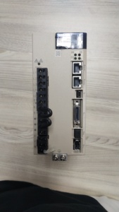 Controlador de Motor Fabricado en Japón SGD7S-5R5AA0A de 750 Vatios, Más Controlador de CA SGD7S-5R5AA0A - Product Image 5