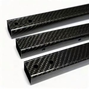 ชุดท่อคาร์บอนไฟเบอร์ 3K รูปทรงสี่เหลี่ยม (แบบมีรู/แบบมีพื้นผิว/แบบซ้อน) ความแข็งแรงสูง สำหรับงานอุตสาหกรรม, โครงโดรน และงาน DIY - Product Image 4