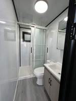 Baño Portátil Sanitario, Inodoro Móvil con Diseño Moderno, Material de Contenedor Transpirable para Uso en Exteriores y Dormitorios