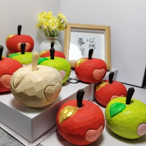 Ornement en bois en forme de cœur rouge et vert, en bois naturel, à suspendre, décoration de Noël, cadeau - Product Image 2