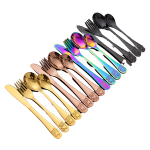 Ensemble de <span class=keywords><strong>couverts</strong></span> <span class=keywords><strong>en</strong></span> acier inoxydable rond noir doré mignon de dessin animé 4 pièces Ensemble moderne de couteau à dîner cuillère fourchette <span class=keywords><strong>pour</strong></span> bébés enfants - Product Image 1