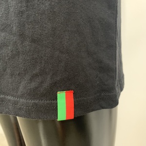 Maglietta di design con <span class=keywords><strong>paillettes</strong></span> lucenti reversibili di alta qualità cambio nero 2 vie <span class=keywords><strong>paillettes</strong></span> lettera camicie estive divertenti per le donne - Product Image 5