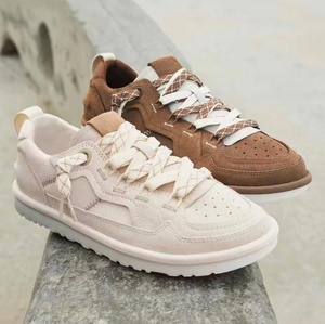 Nouveauté Automne-Hiver 2026 - Chaussures de sport légères et antidérapantes pour couple, en cuir et maille patchwork bicolore, idéales pour les trajets quotidiens - Product Image 1