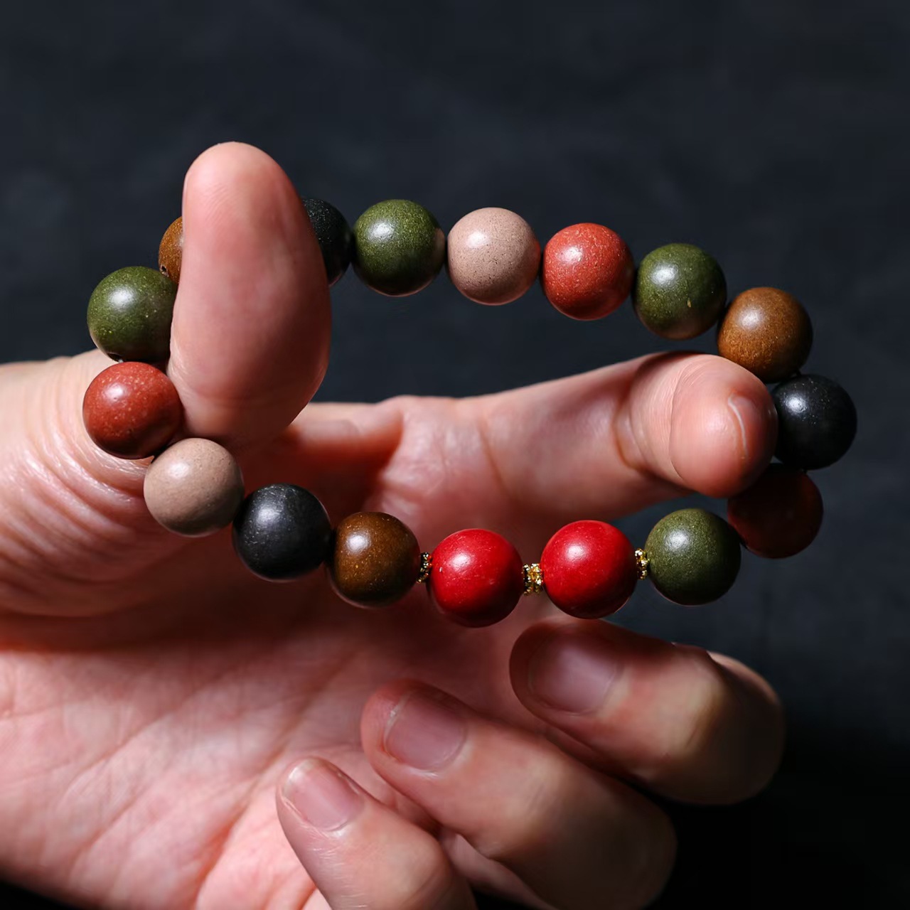 Traditional Chinese Herbal Incense Bead Bracelets Handcrafted with Natural Wood Airende QY-149 Colorful Chinese Hearbal