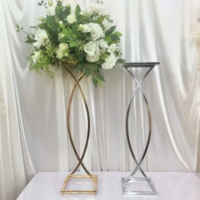 Zhuoyun nouveau Design métal or Vase fête événement gâteau affichage décoration fleur support mariage pièce maîtresse