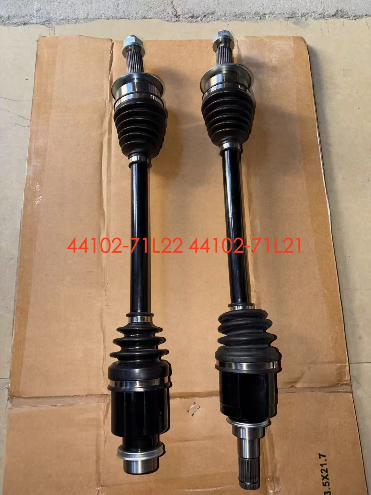 High Quality Half Shaft Drive Shaft for Suzuki Ciaz 44101-79P30