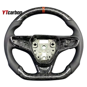 YTcarbon pour <span class=keywords><strong>Malibu</strong></span> Bolt Equinox Volt <span class=keywords><strong>RS</strong></span> accessoires intérieurs de voiture Style de course volant en Fiber de carbone personnalisé - Product Image 5