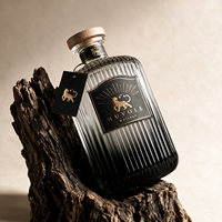 Vente directe d'usine, bouteille de vin en verre de 750 ml, bouteilles de liqueur noires personnalisées, bouteille carrée de haute qualité, tequila avec bouchon