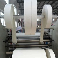Papier artisanal imperméable enduit de PE d'un seul côté pour gobelets en papier et emballages alimentaires, taille personnalisée, emballage sur palette, fabriqué en Chine
