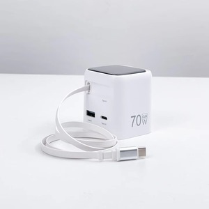 Chargeur GaN 70W avec écran TFT, prise rétractable, 2C1A USB C PD3.0 pour les voyages d'affaires, ordinateur portable, téléphone, charge rapide - Product Image 2