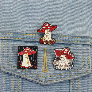 Lencana kerah Lapel seram Halloween, payung jamur Enamel, Bros Seram, hadiah perhiasan untuk teman, grosir - Product Image 1