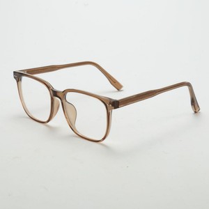 The new Korean-style <b>large</b>-<b>frame</b> glasses are the same as the popular ones. They are versatile and simple in style. The flat - Product Image 4