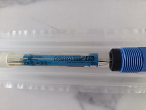 เซ็นเซอร์วัดค่า pH แบบไม่ใช้แก้ว Endress Hauser Memosens CPS16E ของแท้ 100% สำหรับการใช้งานด้านอาหารและวิทยาศาสตร์ชีวภาพ อิเล็กโทรดแบบดิจิตอล ISFET - Product Image 4