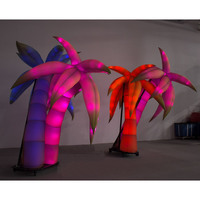 Décoration gonflable d'extérieur en forme de palmier, grande sculpture de plante tropicale simulée pour l'affichage visuel de festivals et thèmes de vacances