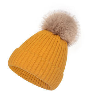 Cappelli Invernali in Maglia con Pompon Effetto Visone per Genitore-Figlio, Stile Famiglia, per Adulti e Bambini - Product Image 5