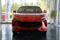 2023 Cina Dongfeng suv mobil otomatis parkir mobil baru T5EVO bensin kecil mobil dengan GCC skylight untuk dijual