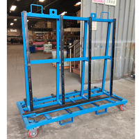 Chariot de transport industriel mobile en acier avec roues pour la manutention des dalles de marbre et de granit, avec support en verre en forme de A