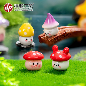 Ornements en résine en forme de champignon pour paysage miniature de mousse, décoration de jardin de table, artisanat intérieur/extérieur, accessoires pour plantes en pot DIY - Product Image 4