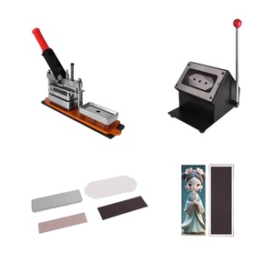 1000 juegos de imanes de nevera Material forma cuadrada foto personalizada máquina de botones de imán de nevera con cortador - Product Image 1