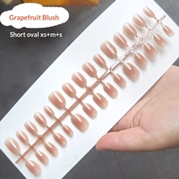 Lot de 30 faux ongles courts ovales effet blush style Ins ; Faux ongles à presser à motif étoile avec extrémité scellée, vente en gros