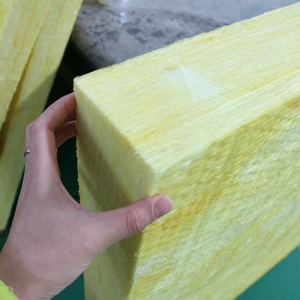 Panneaux en <span class=keywords><strong>laine</strong></span> <span class=keywords><strong>de</strong></span> <span class=keywords><strong>verre</strong></span> pour l'isolation thermique des bâtiments, excellente qualité, insonorisants, excellente résistance mécanique au feu - Product Image 2