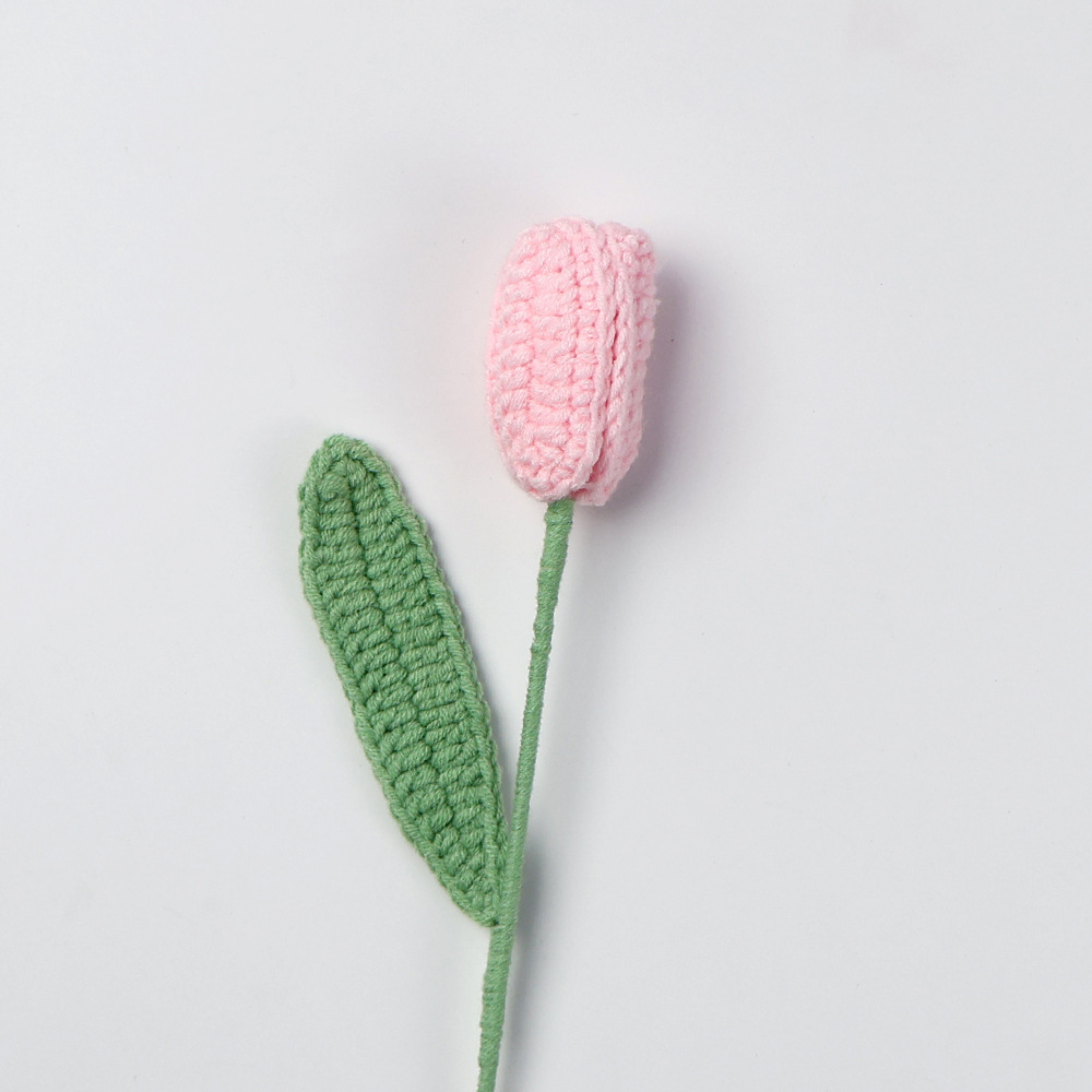 Tulipe fermée finie-rose clair
