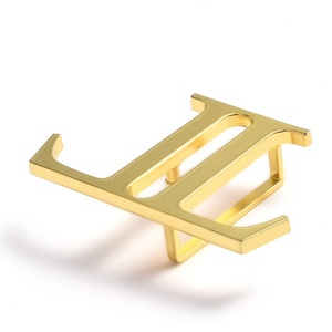 Hebilla de Moda con Precio de Fábrica, Chapada en Oro, con Logotipo Personalizado, Hebilla de Gancho con Doble Letra L - Product Image 4