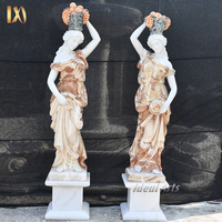 Personnalisation en usine Statue de sculpture en marbre de dame en pierre sculptée à la main grecque de jardin grandeur nature avec fleur