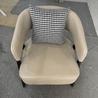 Fauteuil de détente contemporain |   Fauteuil d'appoint rembourré avec structure métallique robuste, mobilier de luxe pour salon