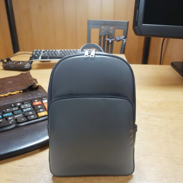 Boshiho New Arrival Men's Business Backpack Genuine Leather Carbon Fiber Vintage Style Anti-theft Polyester Laptop Bag Packs