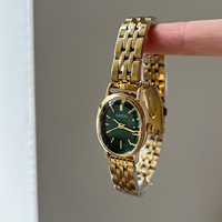 Jam Tangan Wanita Aksesoris Fashion Baja Anti Karat Dial Oval Kecil Lapisan Emas 14K Gelang Mewah Mesin Quartz